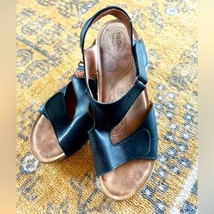 Taos Black Leather Sandal